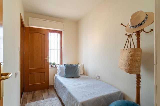 3 quarto Apartamento para venda em Playa de los Náufragos, Torrevieja - 159 000 € (Ref: 10048425)