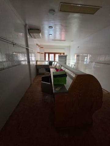 Kaupallinen myytävänä paikassa Playa del Cura, Torrevieja - 115 000 € (Ref: 10054471)