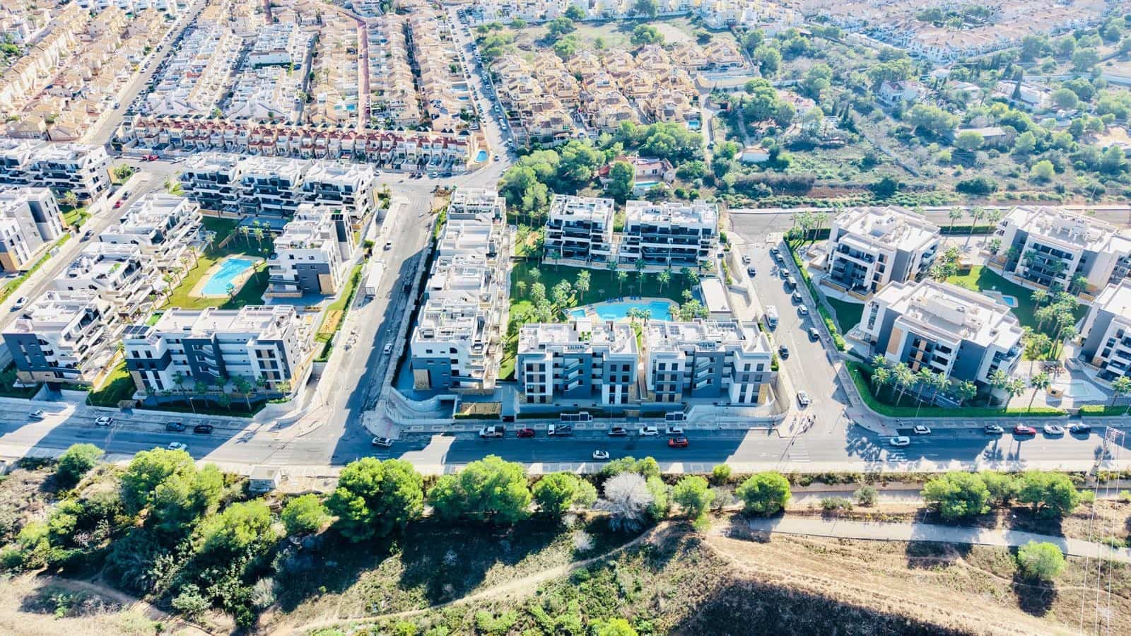 2 sypialnia Apartament na sprzedaż w Orihuela Costa z basenem garażem - 287 500 € (Ref: 10071709)