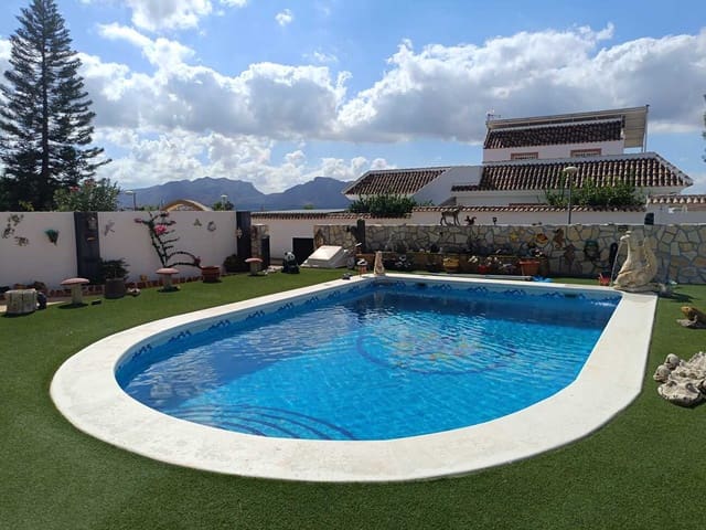 4 sovrum Villa till salu i Fortuna med pool - 339 950 € (Ref: 10071711)
