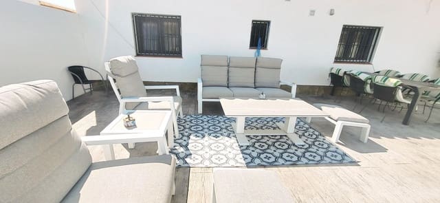 3 bedroom Villa for sale in Caudete with pool - € 229,995 (Ref: 10090032)