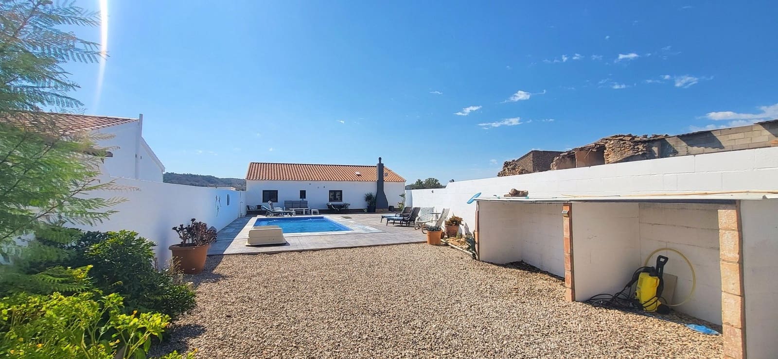 3 soverom Villa til salgs i Caudete med svømmebasseng - € 229 995 (Ref: 10090032)