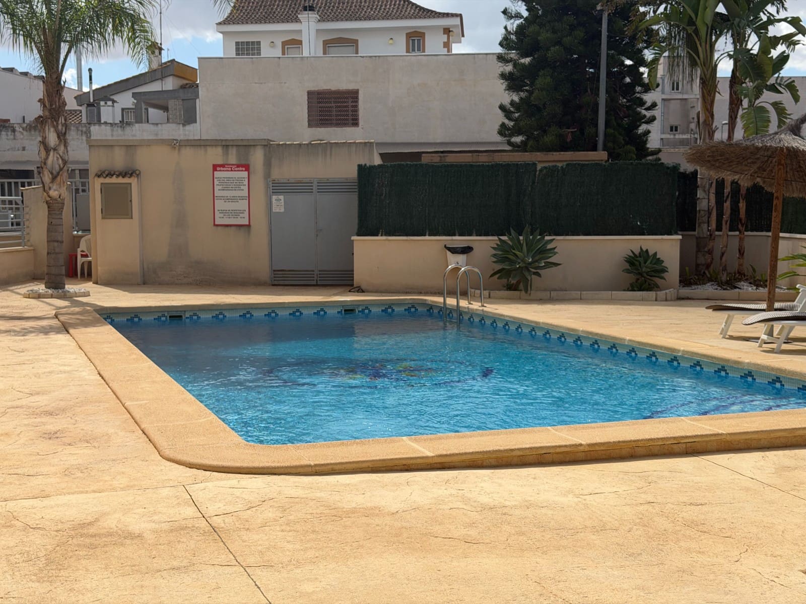3 quarto Apartamento para venda em Jacarilla com piscina - 165 000 € (Ref: 10090035)