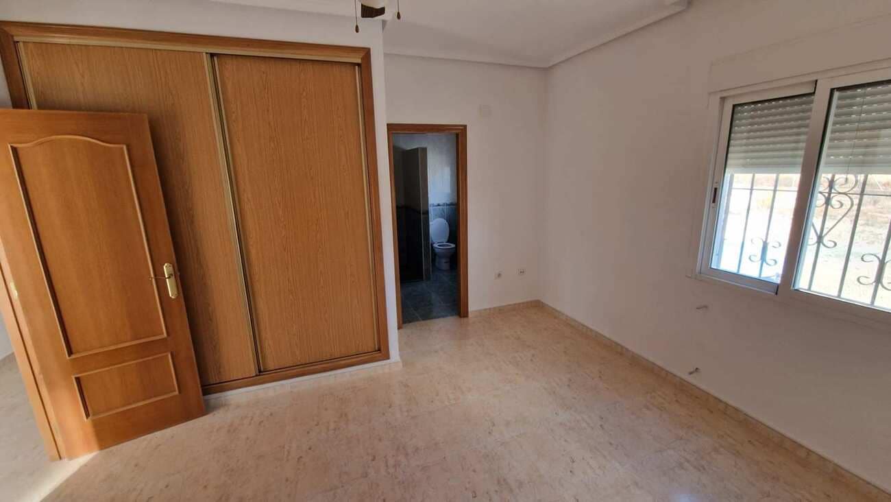 3 Zimmer Villa zu verkaufen in Hondon de los Frailes mit Garage - 325.000 € (Ref: 10108601)