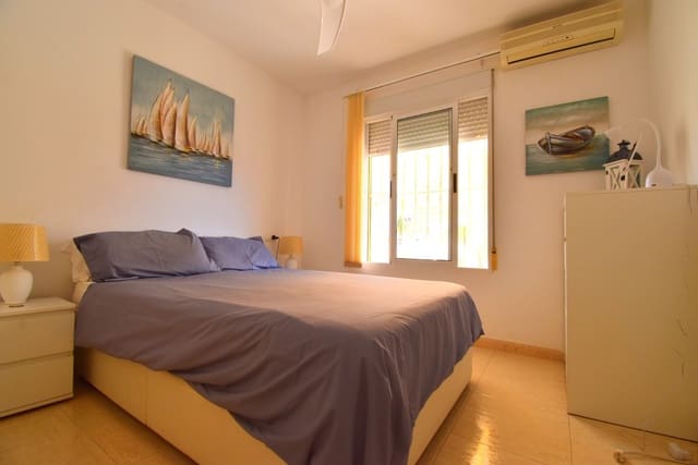 2 makuuhuone Huoneisto myytävänä paikassa Playa Flamenca, Orihuela mukana uima-altaan 
autotalli - 165 000 € (Ref: 10108608)
