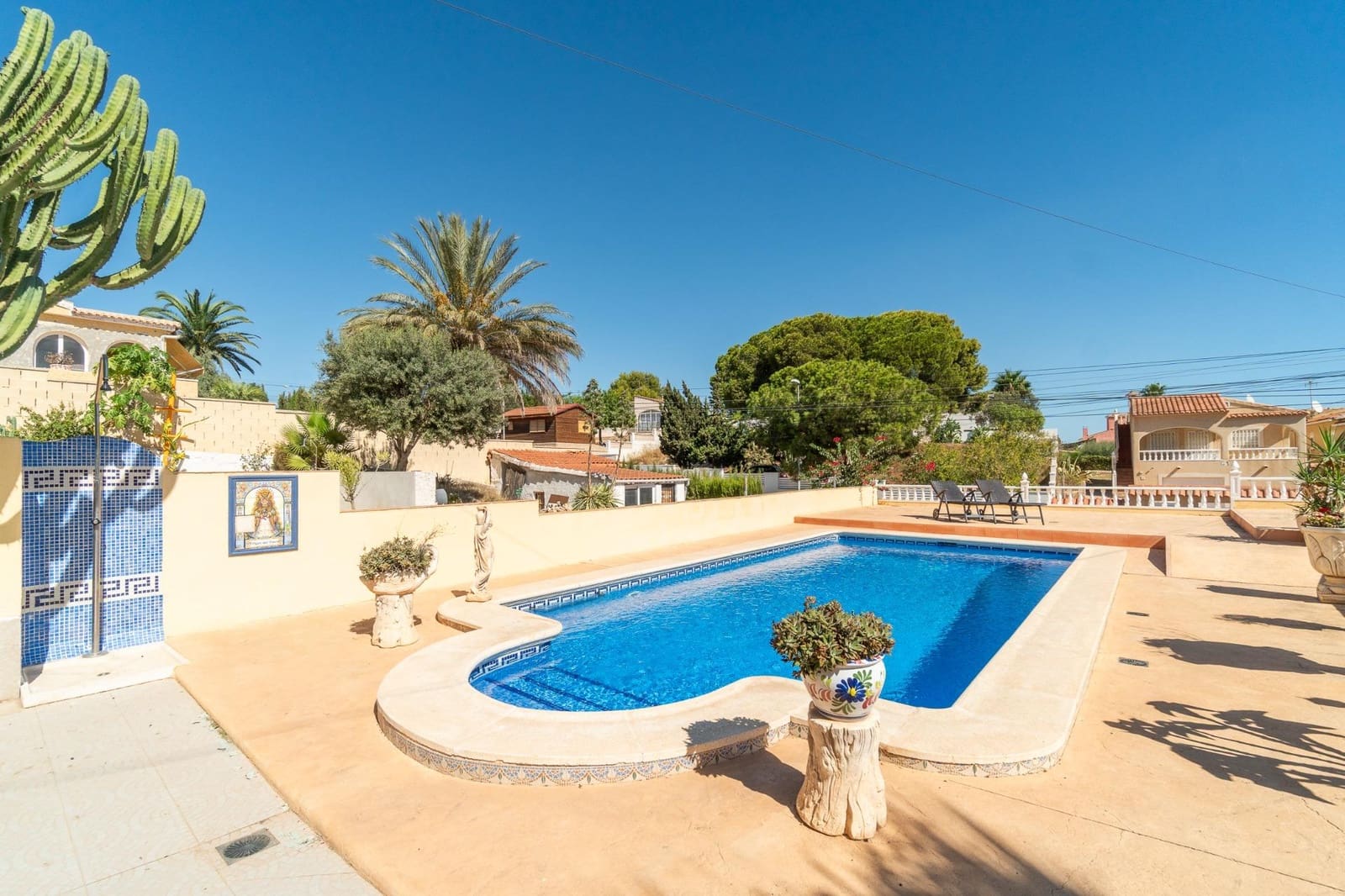 4 slaapkamer Villa te koop in Orihuela Costa met zwembad - € 369.000 (Ref: 10108611)