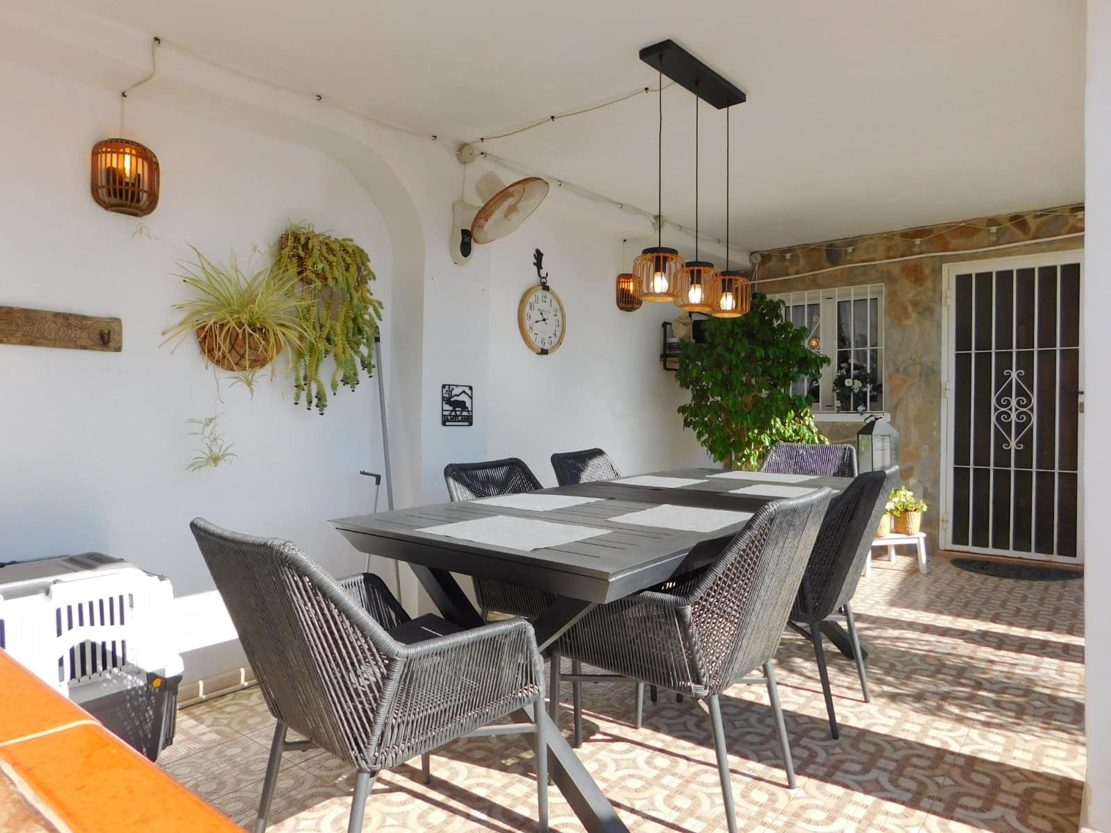 3 soveværelse Villa til salg i Torrevieja med swimmingpool - € 399.900 (Ref: 10108615)