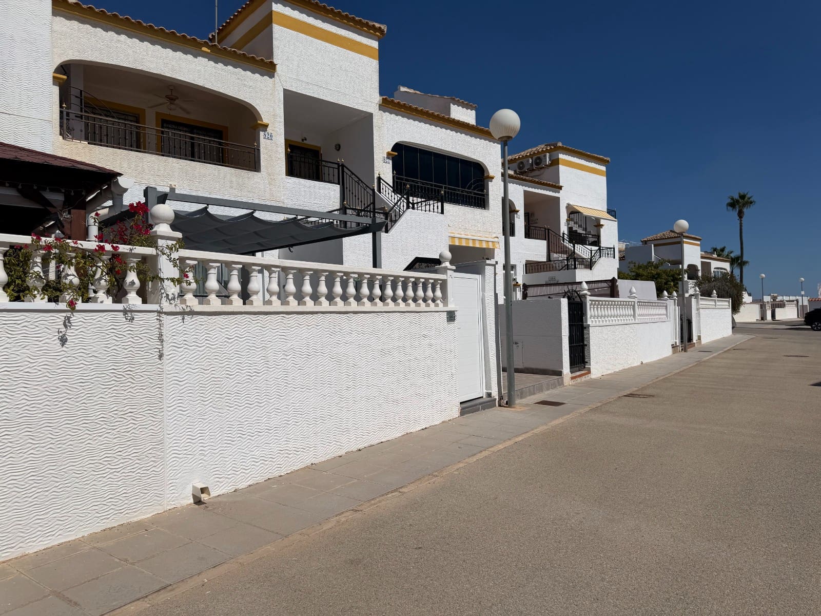 2 Zimmer Apartment zu verkaufen in Orihuela mit Pool - 155.000 € (Ref: 10111193)