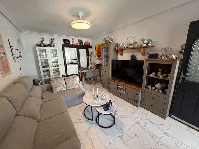 2 soverom Leilighet til salgs i Montepinar - La Aparecida - Raiguero, Orihuela med svømmebasseng - € 150 000 (Ref: 10111194)