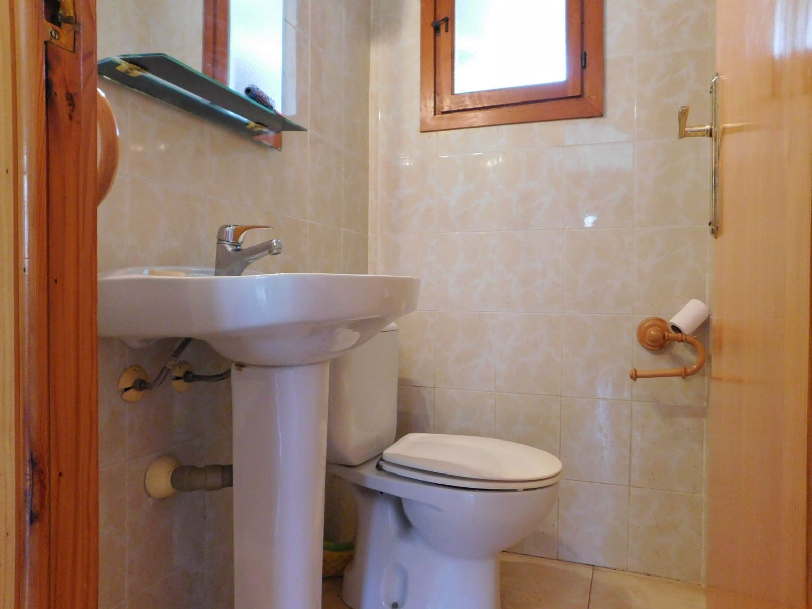 2 bedroom Townhouse for sale in Torrevieja with pool - € 198,000 (Ref: 10111195)