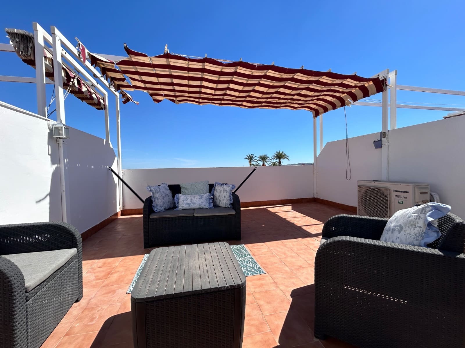 2 Zimmer Apartment zu verkaufen in Orihuela mit Pool - 130.000 € (Ref: 10111196)