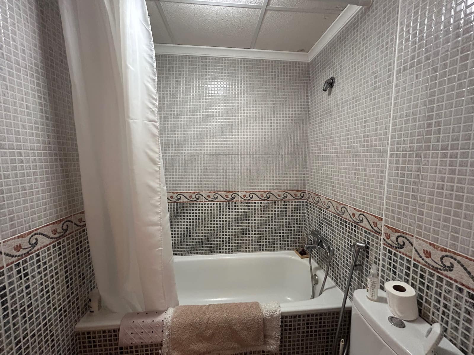 2 Zimmer Apartment zu verkaufen in Orihuela mit Pool - 130.000 € (Ref: 10111196)