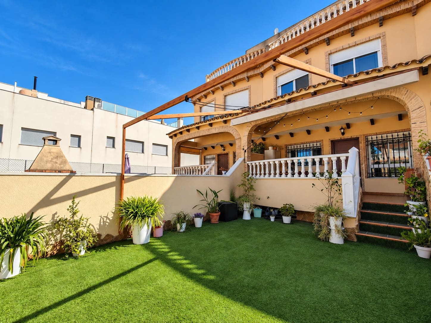 4 bedroom Townhouse for sale in Guardamar del Segura with pool garage - € 269,000 (Ref: 10118491)