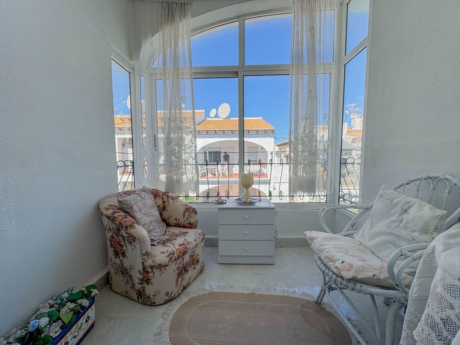 1 sovrum Hus till salu i Torrevieja med pool - 127 500 € (Ref: 10147981)