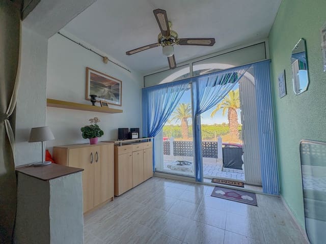 1 soveværelse Lejlighed til salg i Parque de las Naciones, Torrevieja med swimmingpool garage - € 112.500 (Ref: 10147982)