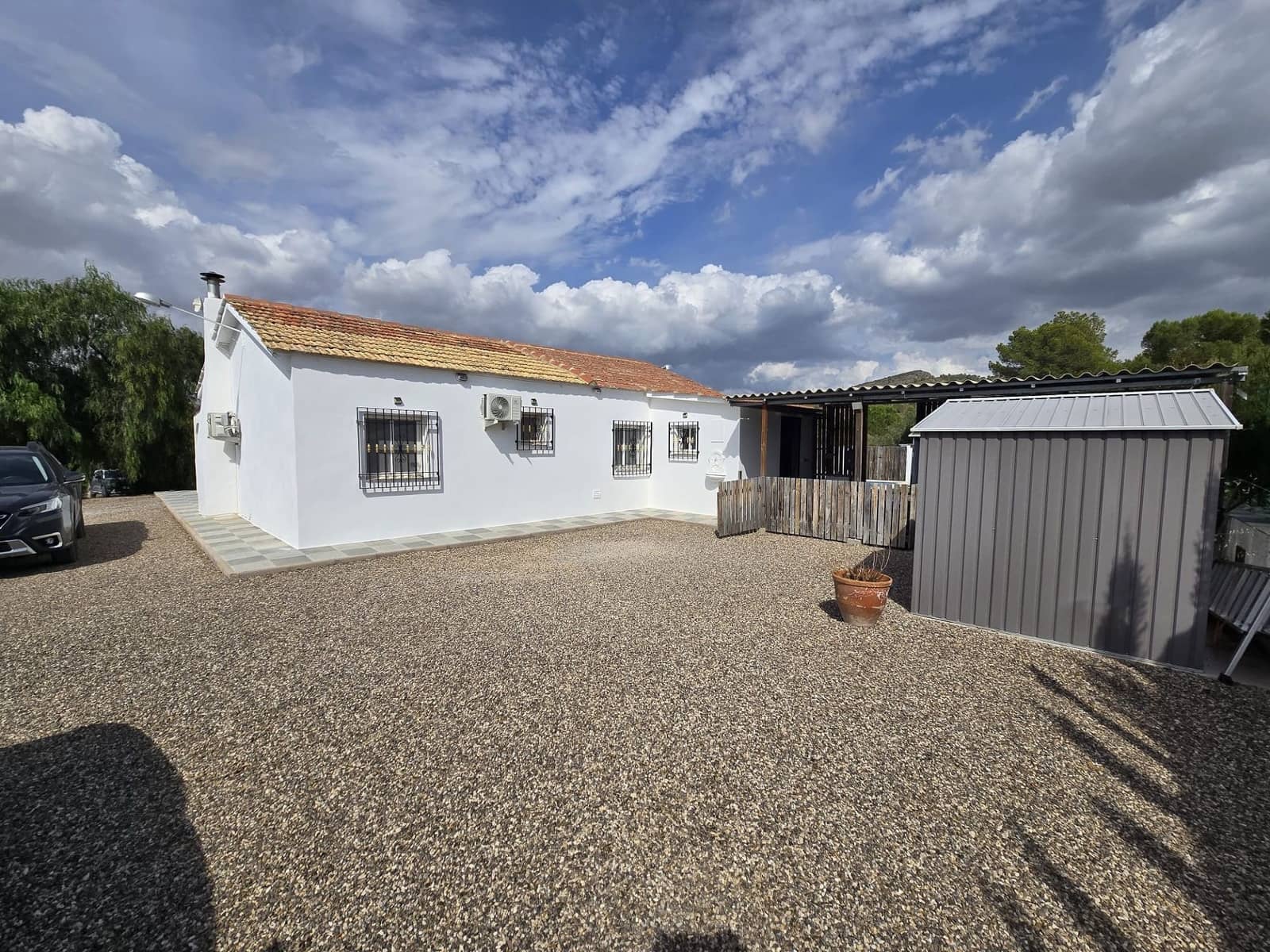 3 camera da letto Villa in vendita in Sax con piscina garage - 265.000 € (Rif: 10147983)