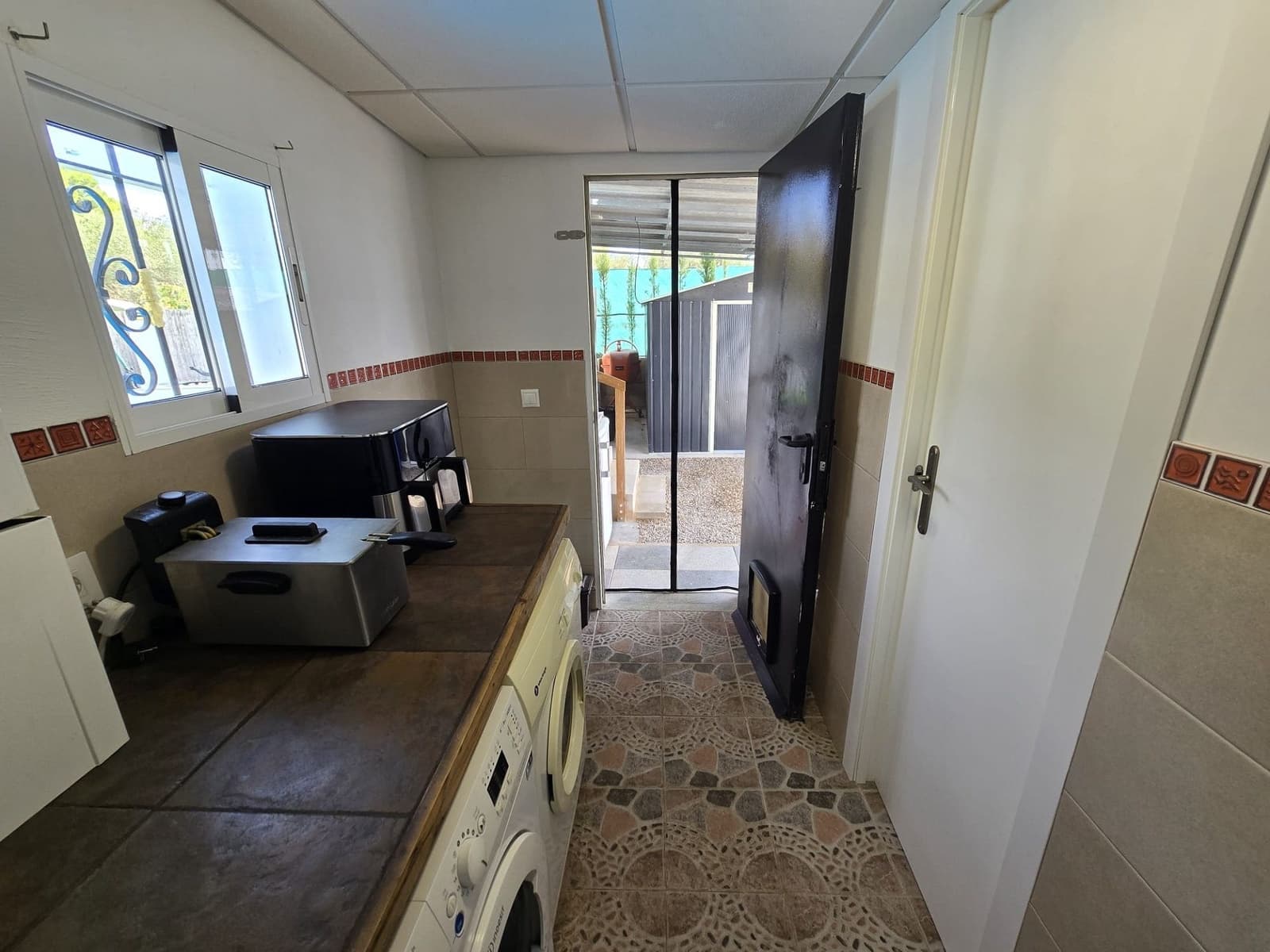 3 camera da letto Villa in vendita in Sax con piscina garage - 265.000 € (Rif: 10147983)