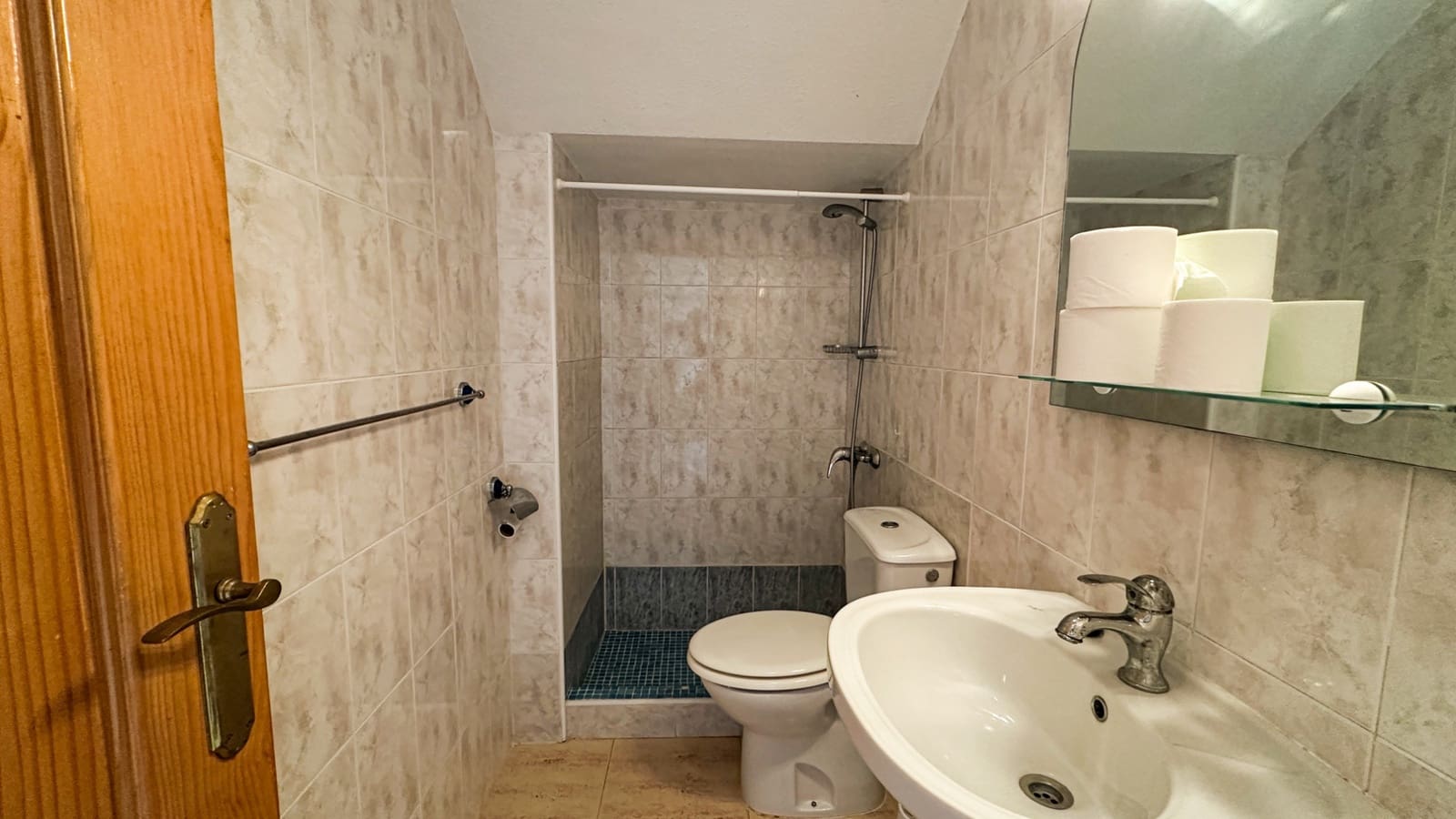 2 soveværelse Byhus til salg i Orihuela Costa med swimmingpool garage - € 180.000 (Ref: 10147987)