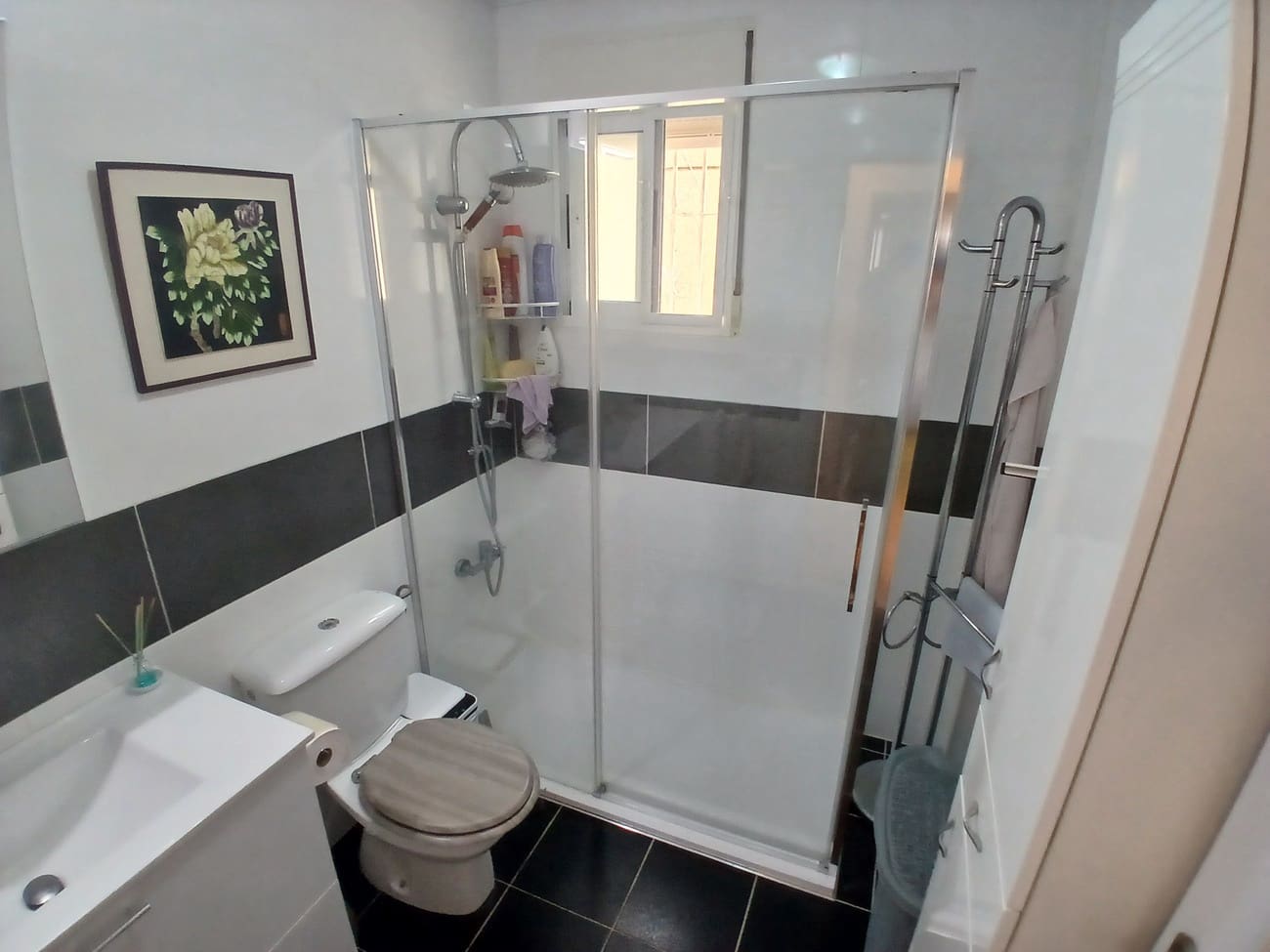 3 bedroom Villa for sale in Villamartin with pool garage - € 299,950 (Ref: 10154370)