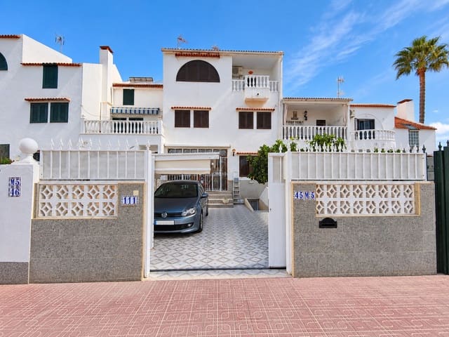 5 soverom Hus til salgs i Nueva Torrevieja, Torrevieja med svømmebasseng garasje - € 350 000 (Ref: 10156964)