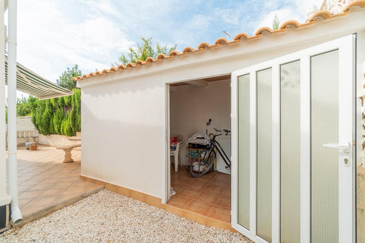 2 sypialnia Willa na sprzedaż w Orihuela Costa - 220 000 € (Ref: 10156966)