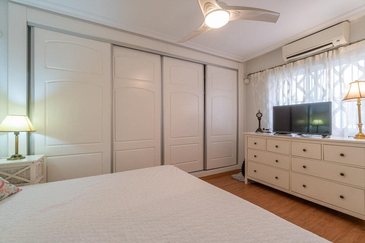 3 sypialnia Penthouse na sprzedaż w Torrevieja - 239 500 € (Ref: 10162516)