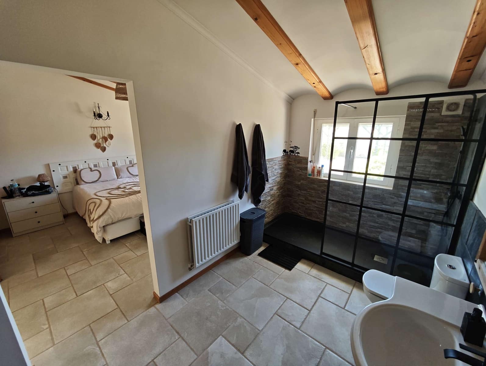 4 soveværelse Finca/Landehus til salg i Caudete med swimmingpool garage - € 375.000 (Ref: 10163930)