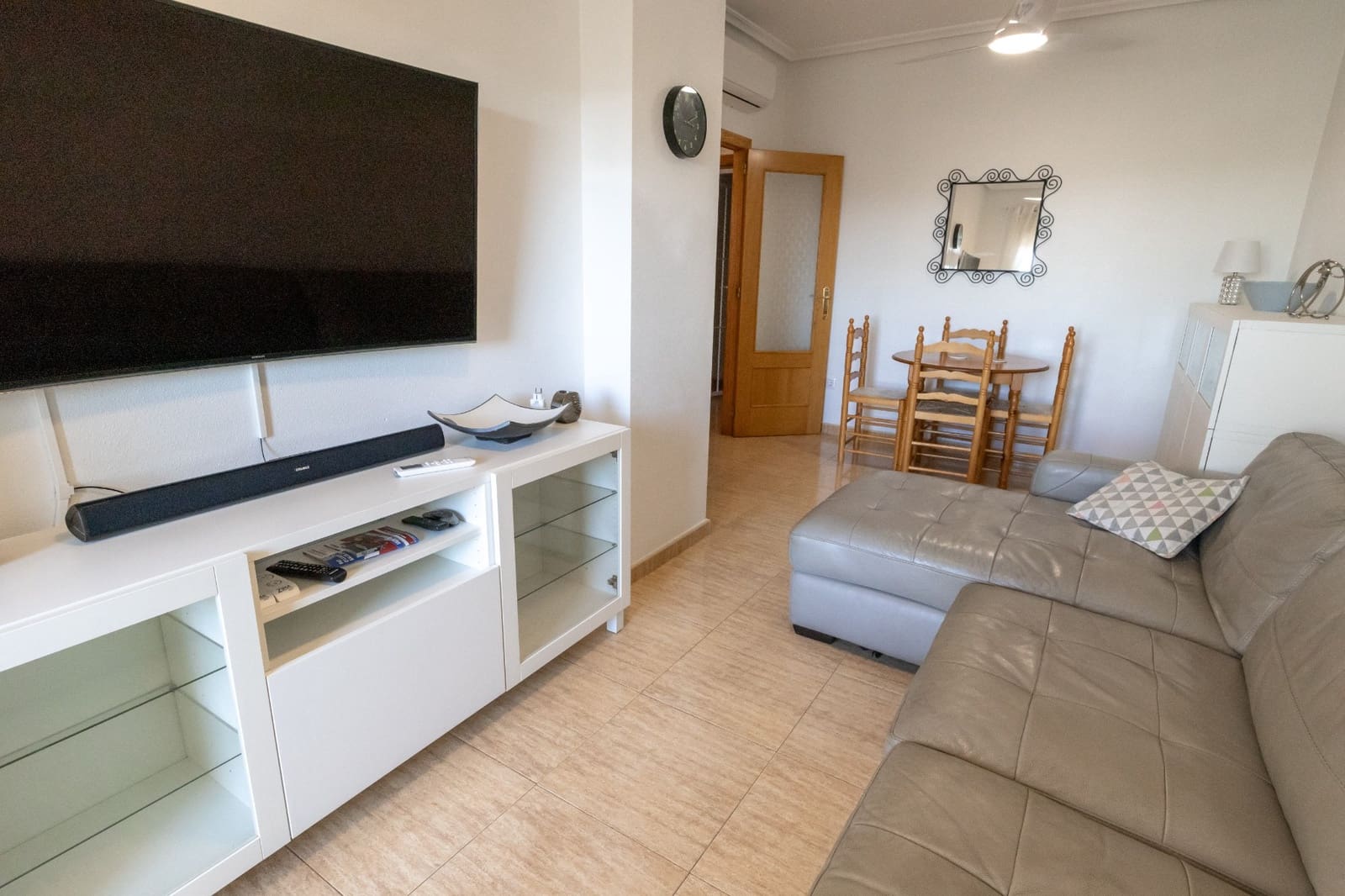 Apartamento de 2 habitaciones en Formentera del Segura en venta con piscina - 124.900 € (Ref: 10170343)