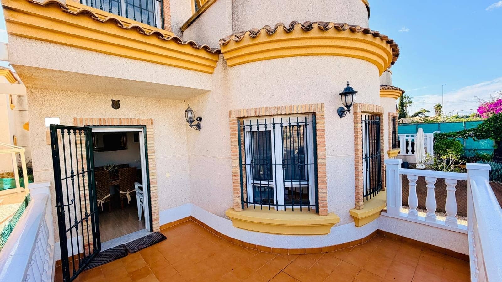 3 quarto Moradia para venda em Los Montesinos - 255 000 € (Ref: 10174302)