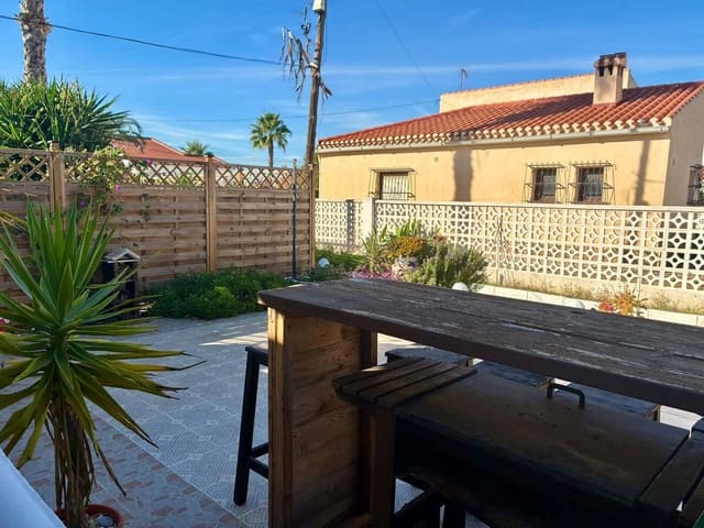 2 soverom Hus til salgs i San Luis, Torrevieja - € 129 000 (Ref: 10184039)