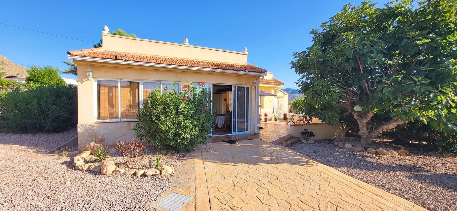 3 soverom Villa til salgs i La Romana med svømmebasseng - € 329 999 (Ref: 9275010)