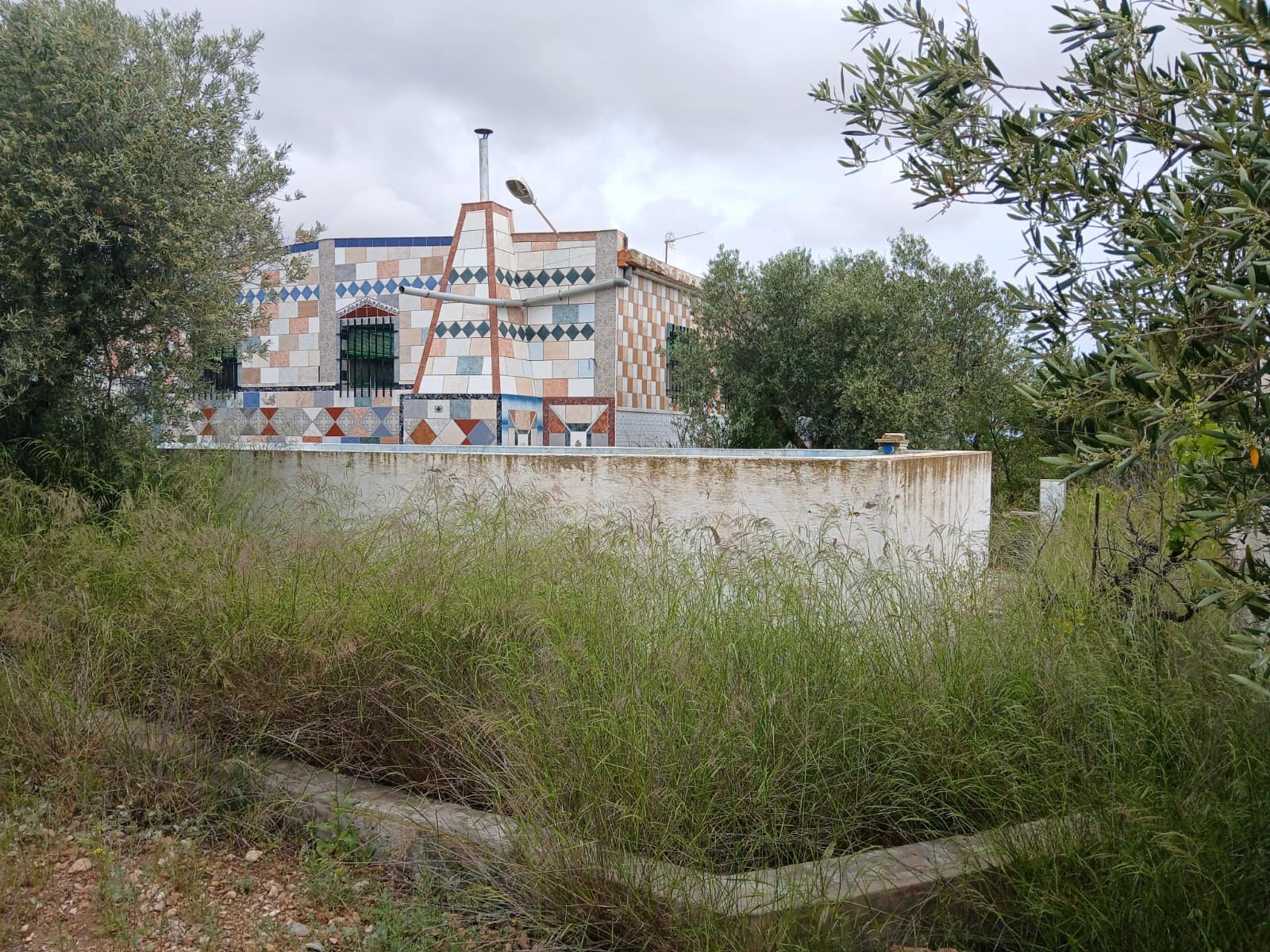 5 chambre Finca/Maison de Campagne à vendre à Yecla avec piscine garage - 70 000 € (Ref: 9275027)