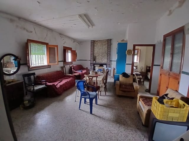 5 chambre Finca/Maison de Campagne à vendre à Yecla avec piscine garage - 70 000 € (Ref: 9275027)