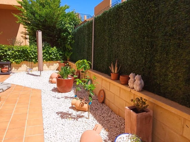 3 bedroom Villa for sale in La Romana with pool - € 214,900 (Ref: 9275040)