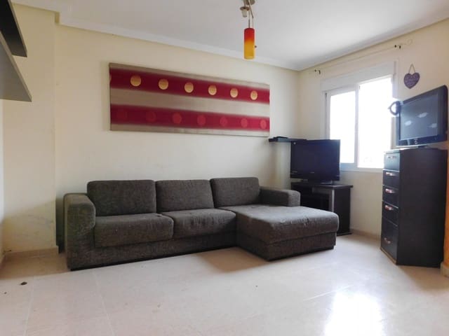 Chalet de 3 habitaciones en Ciudad Quesada, Rojales en venta con piscina - 190.000 € (Ref: 9275063)