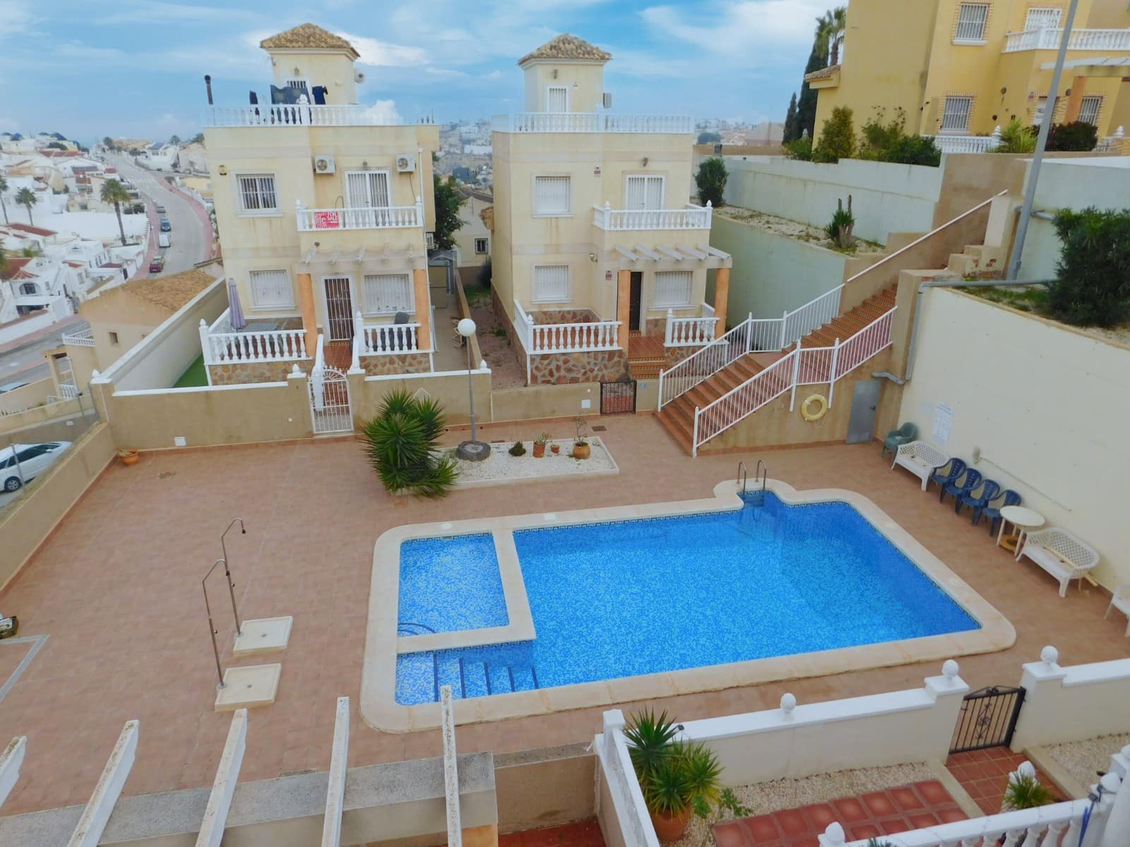 3 bedroom Villa for sale in Ciudad Quesada with pool - € 190,000 (Ref: 9275063)