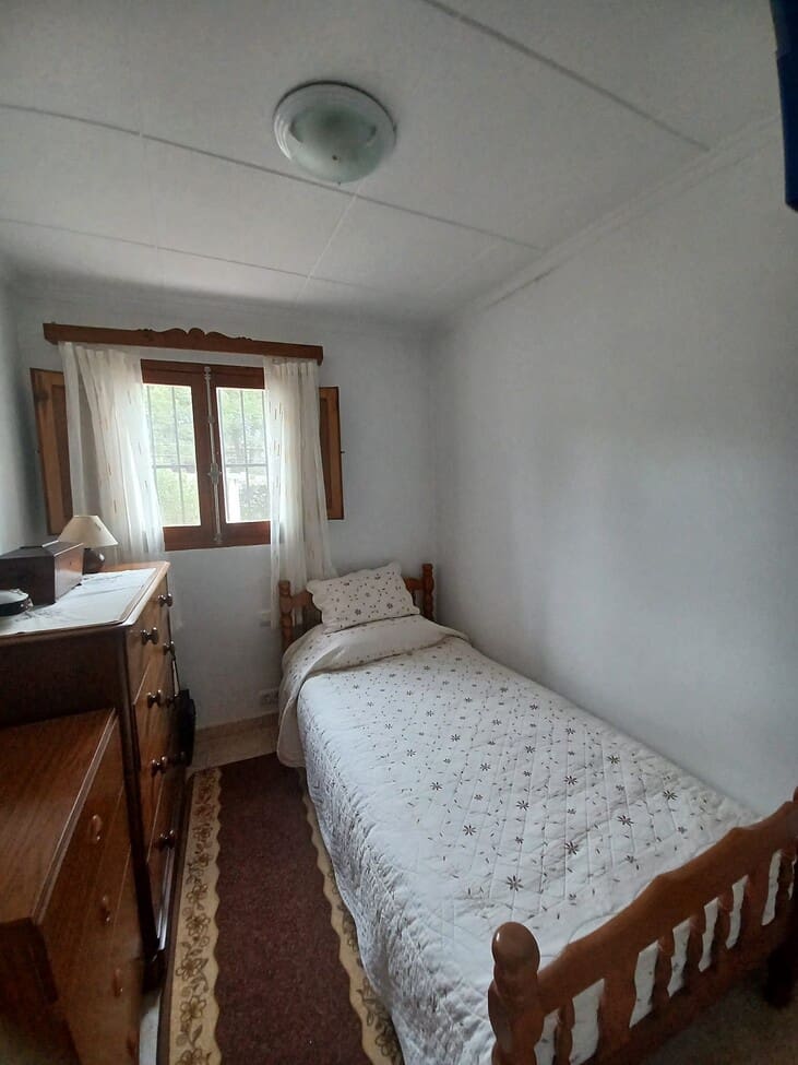 3 makuuhuone Maalaistalo myytävänä paikassa Yecla mukana uima-altaan 
autotalli - 199 950 € (Ref: 9275711)