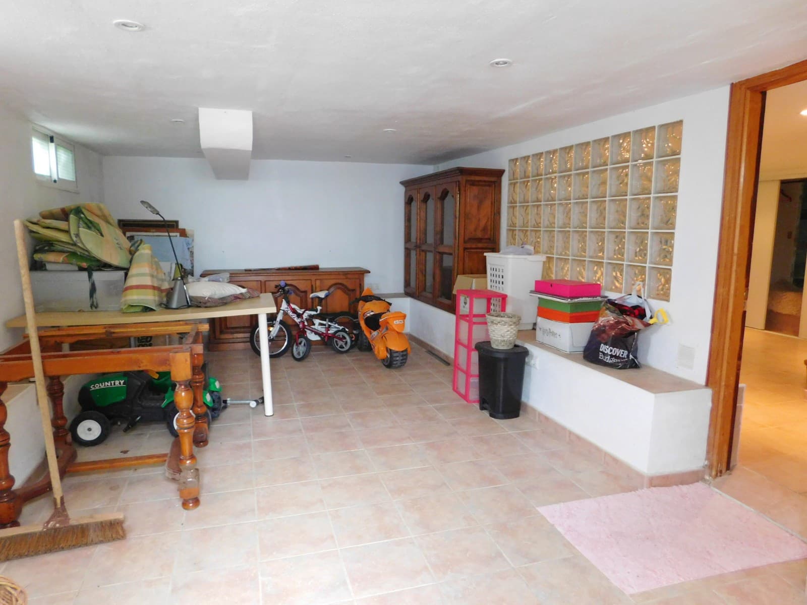 3 slaapkamer Villa te koop in San Miguel de Salinas met zwembad garage - € 270.000 (Ref: 9287335)