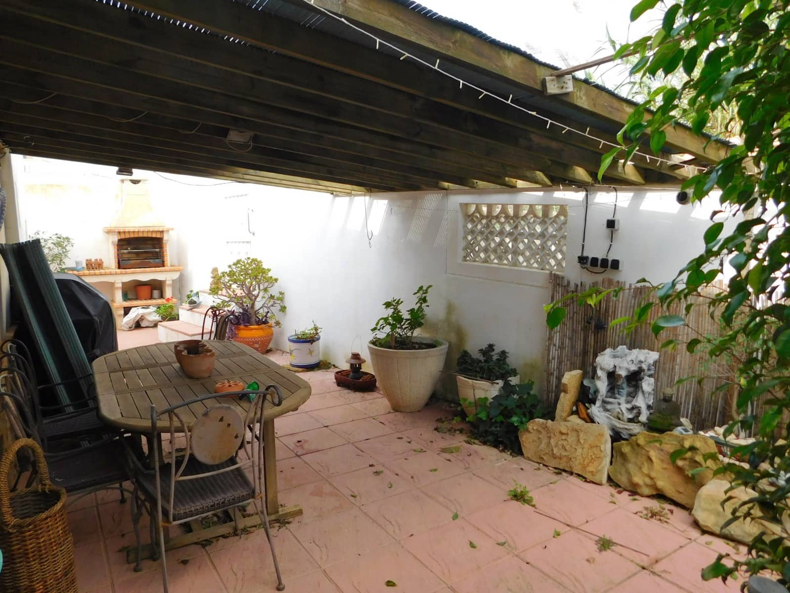 3 slaapkamer Villa te koop in San Miguel de Salinas met zwembad garage - € 270.000 (Ref: 9287335)