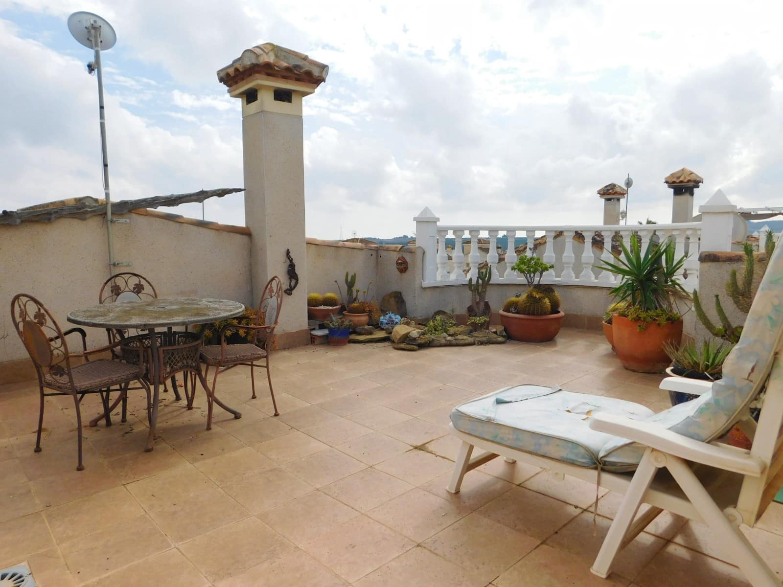 3 slaapkamer Villa te koop in San Miguel de Salinas met zwembad garage - € 270.000 (Ref: 9287335)
