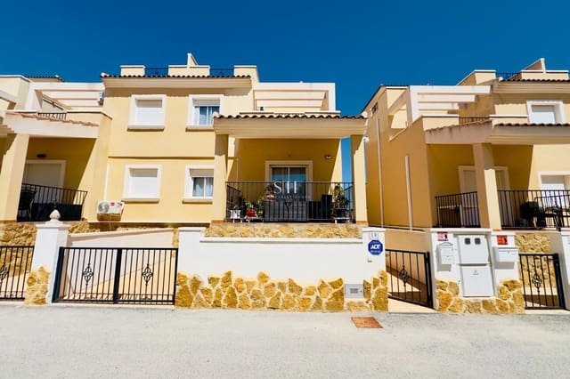 3 camera da letto Casa in vendita in San Miguel de Salinas con piscina - 210.000 € (Rif: 9312097)
