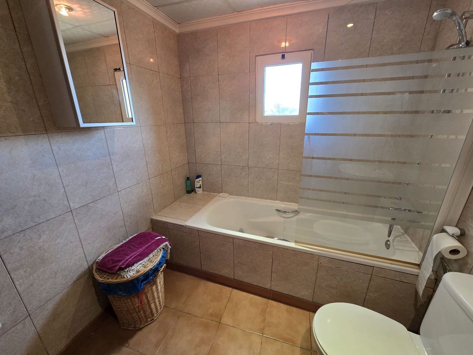 5 slaapkamer Villa te koop in Sax met zwembad - € 375.000 (Ref: 9317301)