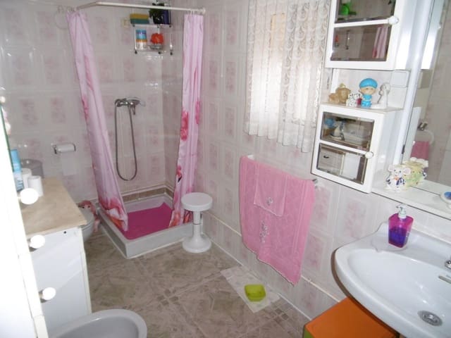 2 chambre Finca/Maison de Campagne à vendre à Yecla avec piscine garage - 120 000 € (Ref: 9337879)