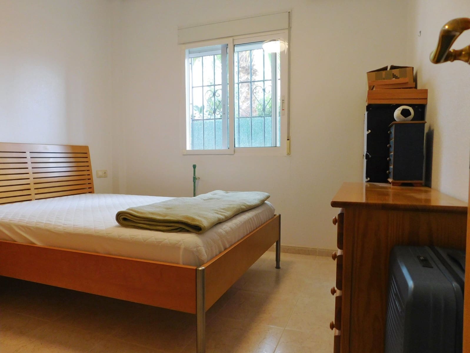 3 slaapkamer Villa te koop in Bigastro met zwembad - € 280.000 (Ref: 9337880)