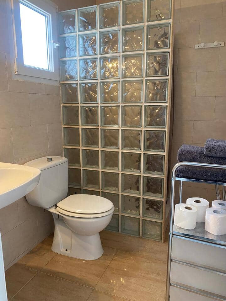 1 quarto Apartamento para arrendar em Villamartin com piscina - 650 € (Ref: 9341759)