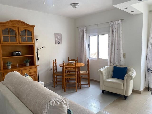 1 quarto Apartamento para arrendar em Villamartin, Orihuela com piscina - 650 € (Ref: 9341759)