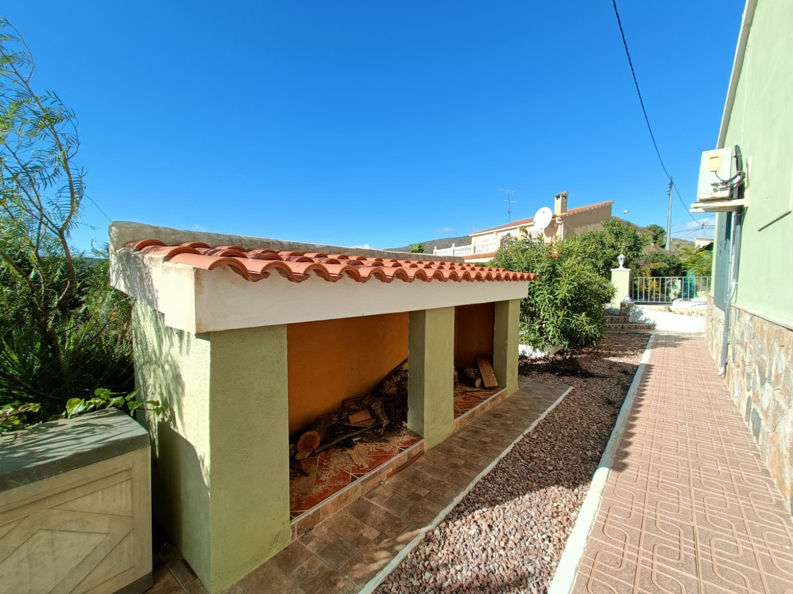 4 sypialnia Willa na sprzedaż w Hondon de los Frailes z basenem garażem - 299 950 € (Ref: 9352959)