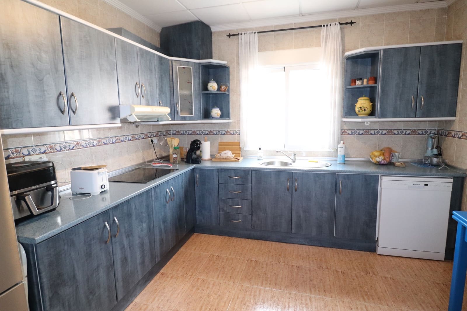 2 bedroom Villa for sale in Fortuna with pool garage - € 198,000 (Ref: 9371331)