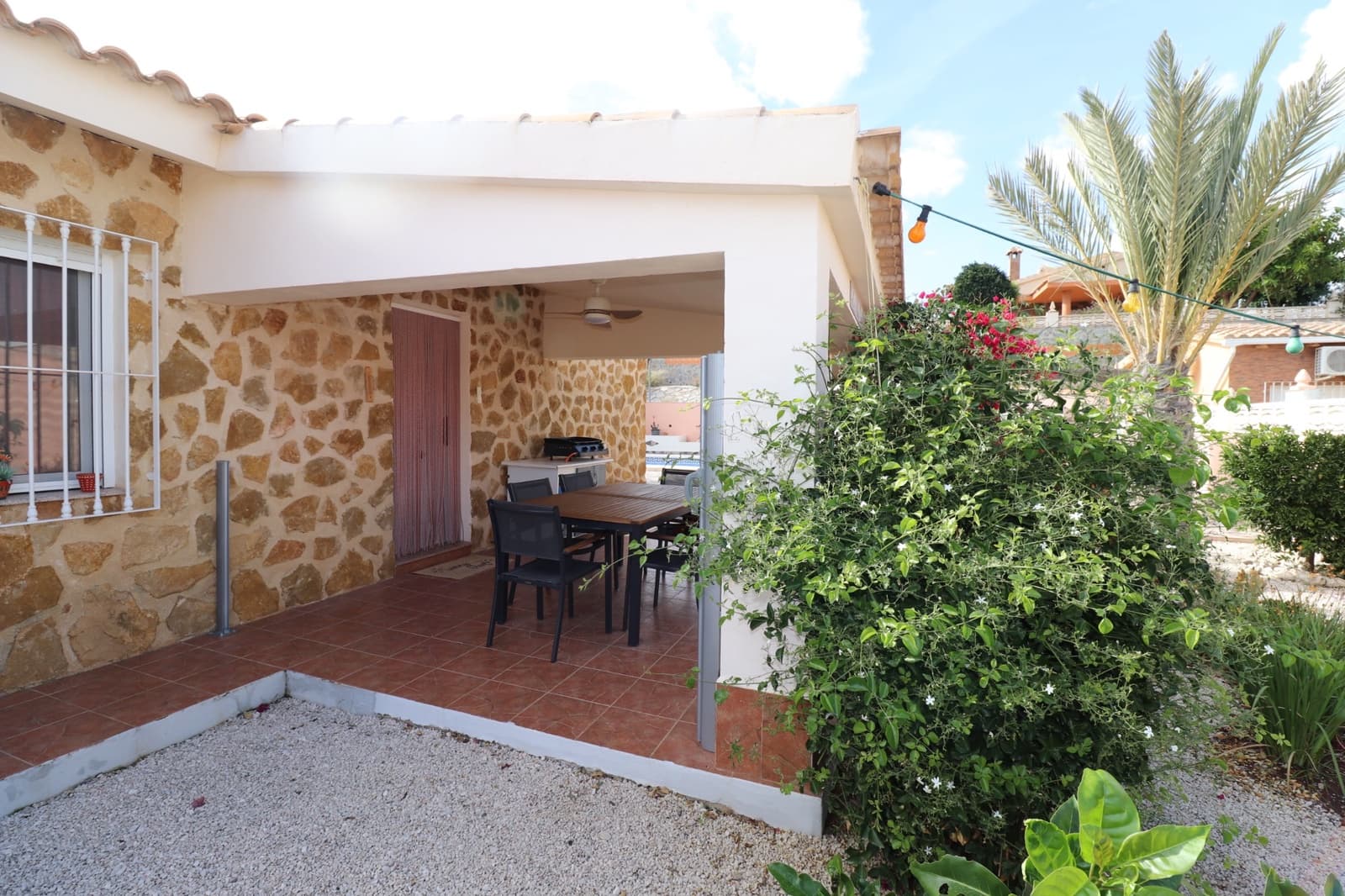 2 bedroom Villa for sale in Fortuna with pool garage - € 198,000 (Ref: 9371331)