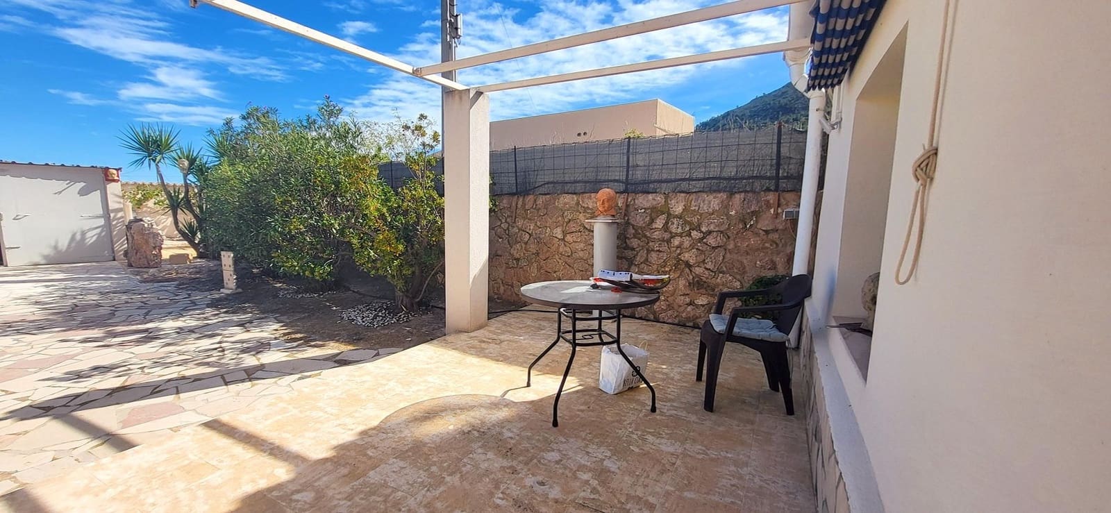 2 bedroom Villa for sale in La Romana with pool garage - € 275,000 (Ref: 9374715)